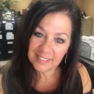 Meet your Posher, Joann